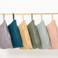 Load image into Gallery viewer, Moonu Wet Bag Large - Peony