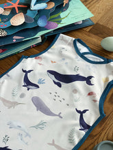Load image into Gallery viewer, Storgē WearBib - Marine
