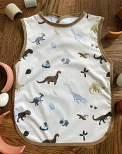 Load image into Gallery viewer, Storgē WearBib - Dino
