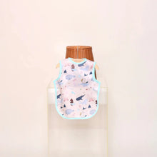 Load image into Gallery viewer, [NEW] Storgē WearBib - Ocean Pals
