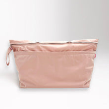 Load image into Gallery viewer, Moonu Wet Bag Large - Peony
