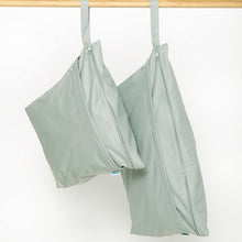 Load image into Gallery viewer, Moonu Wet Bag Large - Sage
