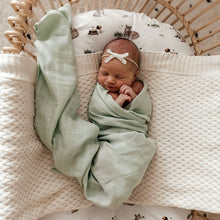 Load image into Gallery viewer, Snuggle Hunny Kids - Honeydew Organic Muslin Wrap
