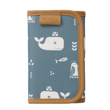 Load image into Gallery viewer, Fresk Wallet Billfold - Whale Blue
