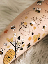 Load image into Gallery viewer, Ducky Street Tattoos - Honey Bee
