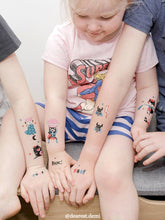 Load image into Gallery viewer, Ducky Street Tattoos - Superheroes Gang
