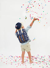 Load image into Gallery viewer, Fresk Backpack - Giraffe
